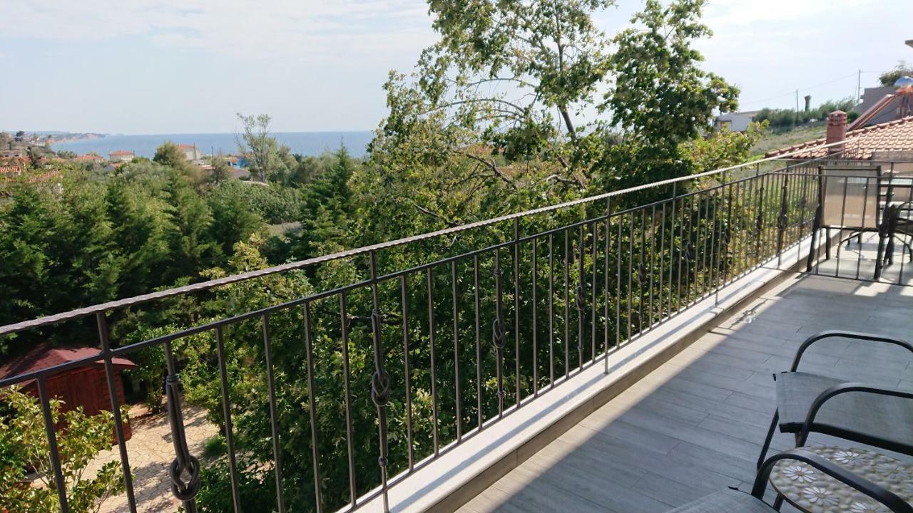 Stone House With Seaview Apartment Nea Poteidaia Luaran gambar