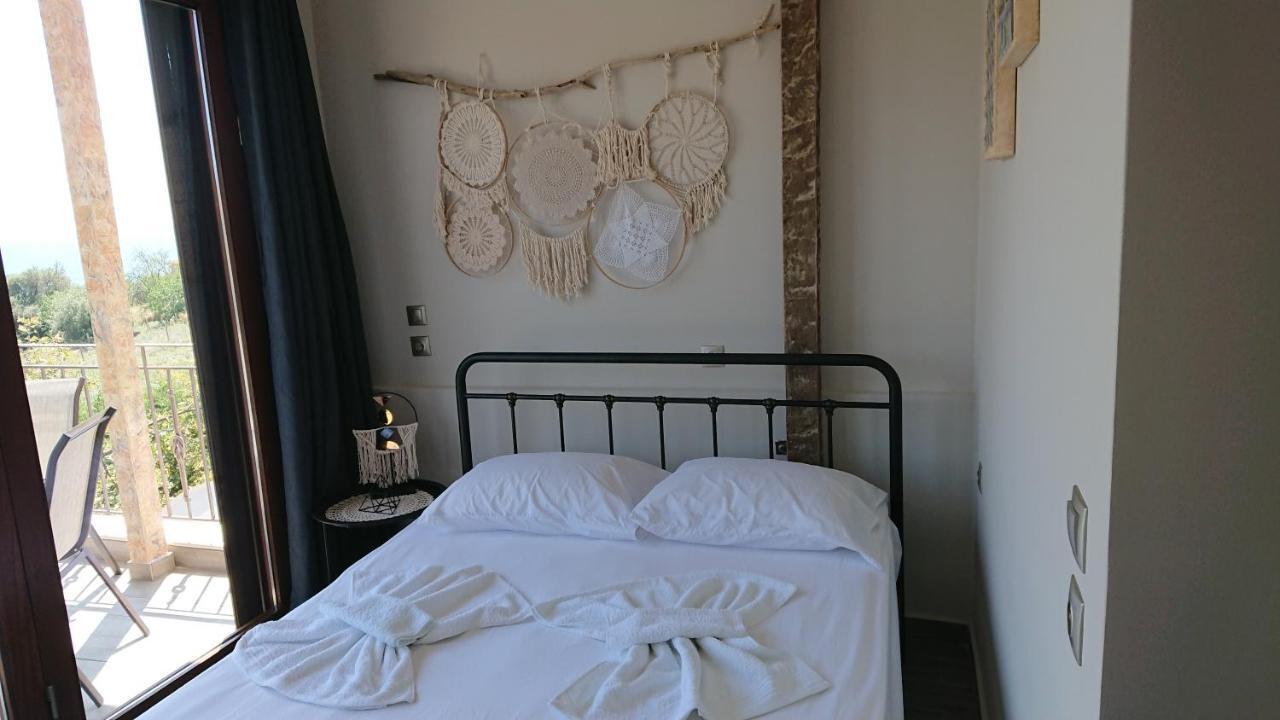 Stone House With Seaview Apartment Nea Poteidaia Luaran gambar